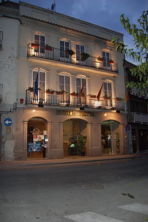 Hotel Manel Martorell Esterno foto